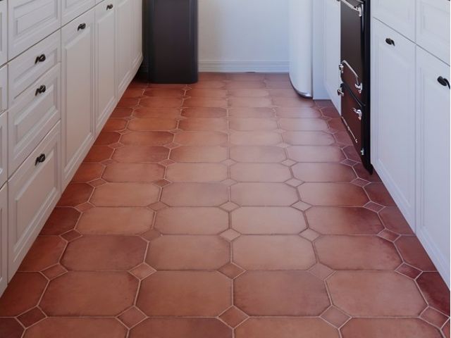terracota-floor-cleaning9-kireth-ai
