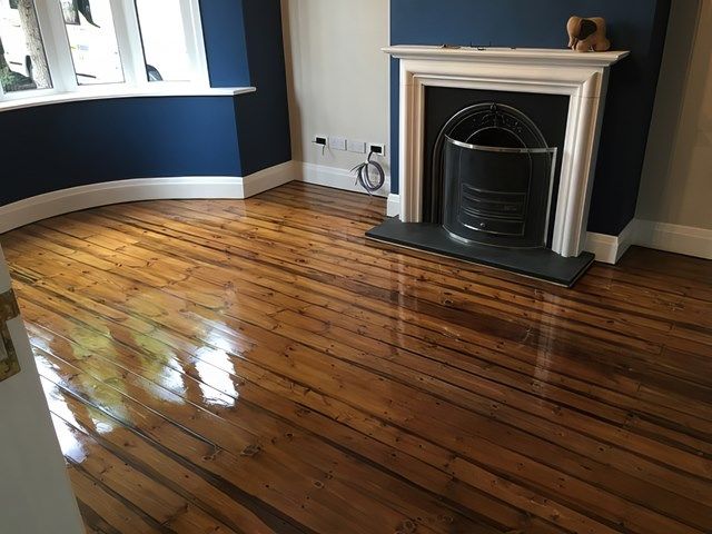 wood-floor-sanding-1-kireth-ai