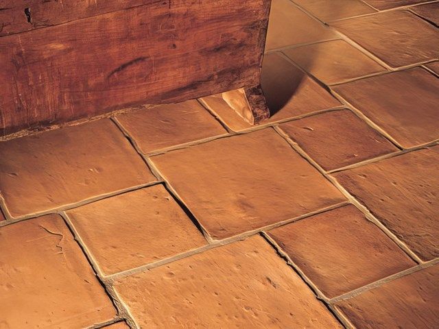 terracota-floor-cleaning-2-kireth-ai