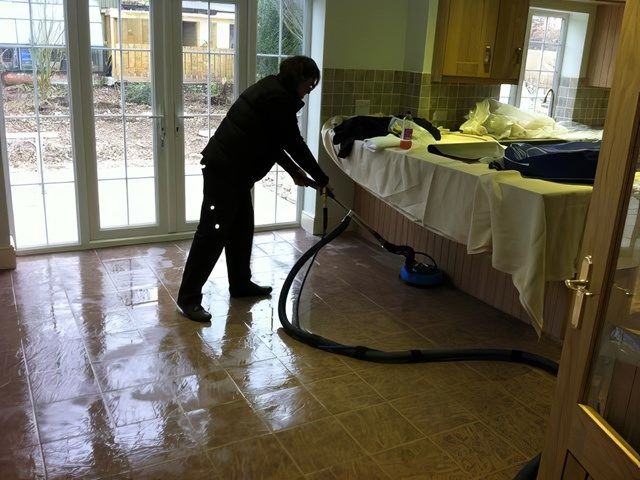 tile-grout-cleaning-3-kireth-ai