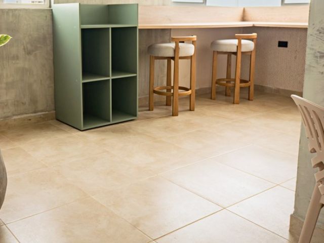 travatine-floor-cleaning-5-kireth-ai